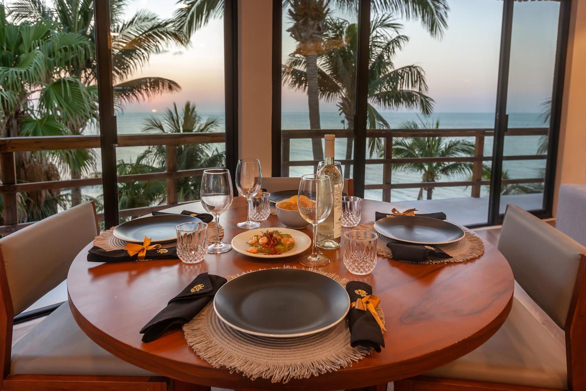 Beachfront Hotel La Palapa - Adults Only Остров Холбокс Экстерьер фото